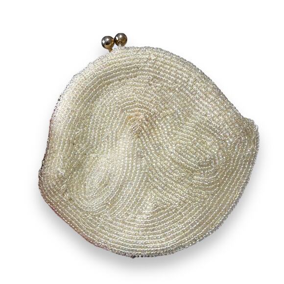 Vintage Cream Beaded Clutch With Wrist Strap And Change Purse - Picture 9 of 10